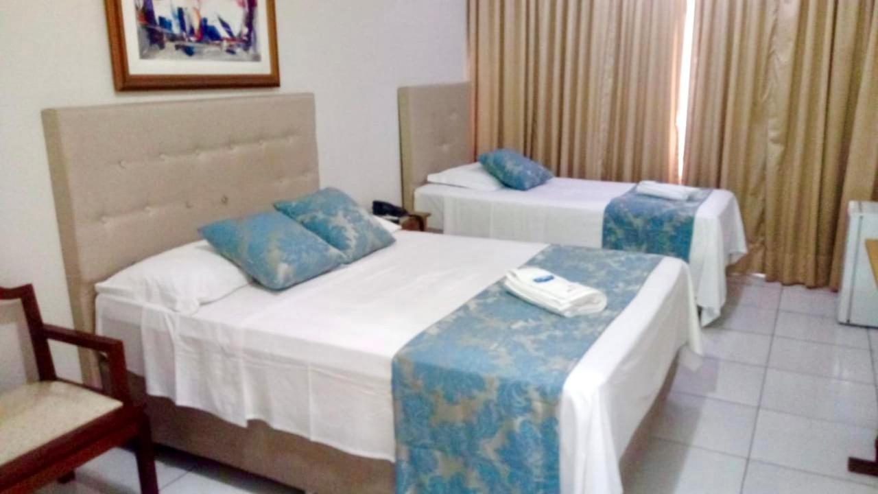 Max Hotel Brasilia Exterior photo