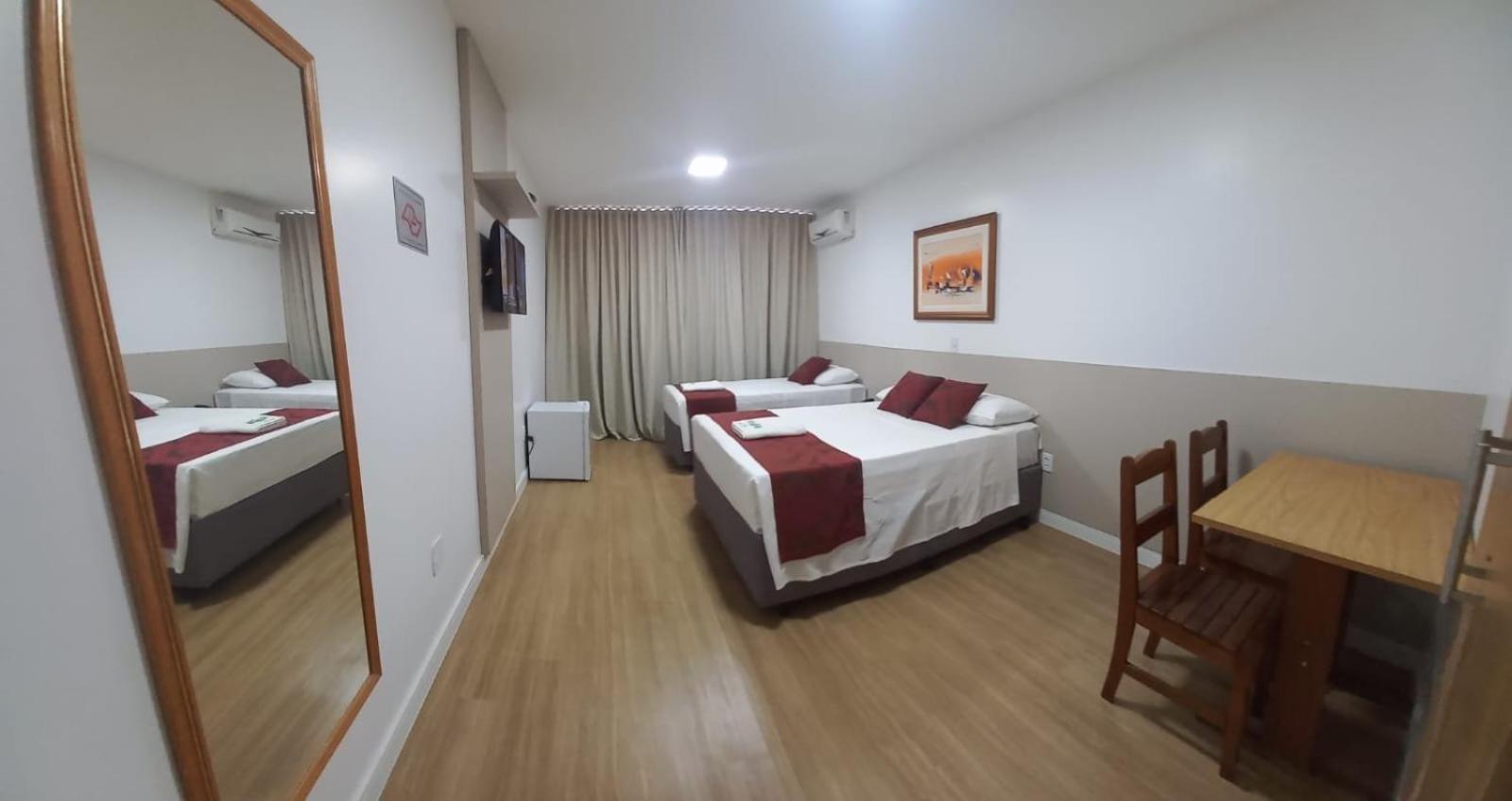 Max Hotel Brasilia Exterior photo